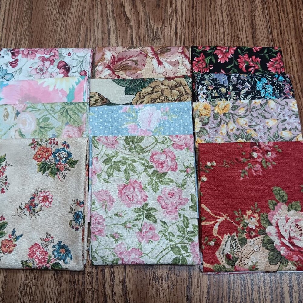 12 Assorted Floral Fat Quarters Red Roses, Pink Roses ... New Fabric 321